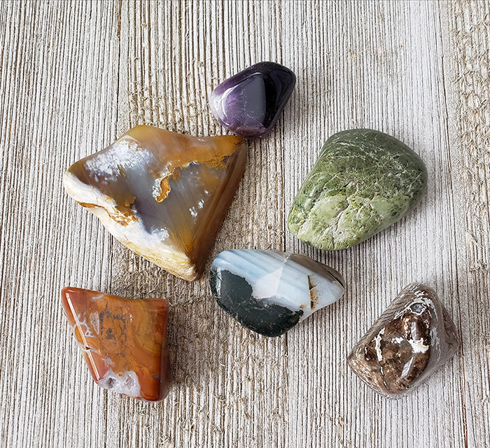 Various Stones Crystals Including Agate, Jasper, and Amethyst